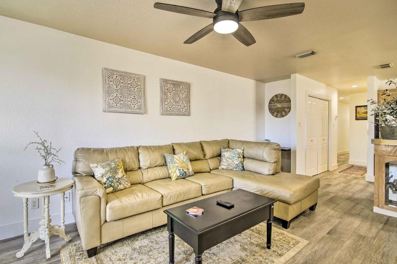 South Padre Island Getaway - Newly Renovated! Apartment Exterior photo